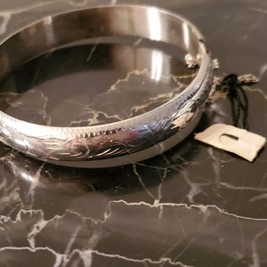 NWT Sterling Silver Bracelet Etched Scrollwork With Push Closure & Safety Chain